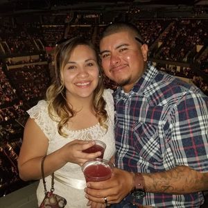 Meet your Posher, Luis